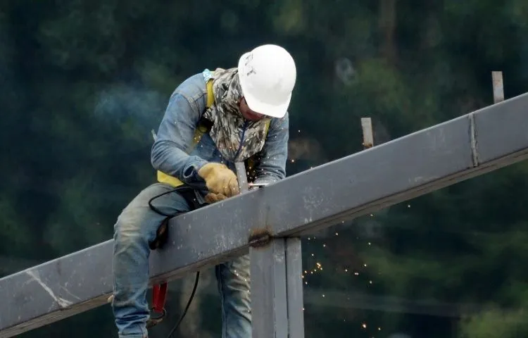 Sustainable pre-engineered building services in Delhi with cost-effective construction systems.
